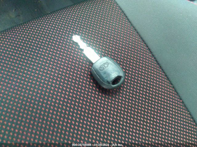 KNADE163X76234998 KIA Rio5 Sx