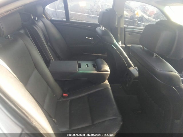 2010 BMW 5 SERIES 528I VIN: WBANU5C57AC127422
