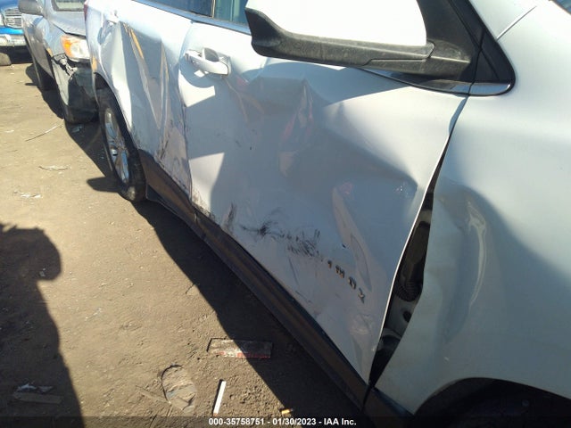 Chevrolet EQUINOX LT 2018 2GNAXSEV7J6289457 Image 7