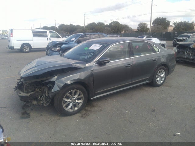 Volkswagen Passat 1.8t S 2017 1VWAT7A34HC019302 Image 2