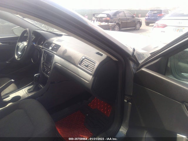 Volkswagen Passat 1.8t S 2017 1VWAT7A34HC019302 Image 6