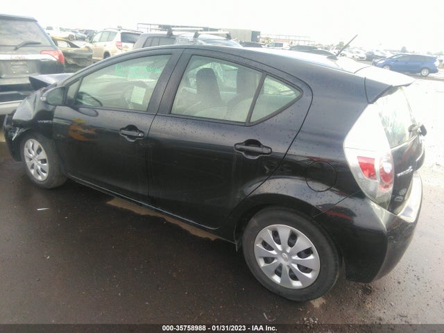 Toyota Prius C One/three/two/four 2014 JTDKDTB38E1079814 Image 3
