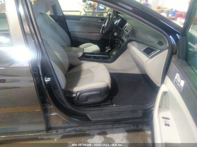 2017 Hyundai Sonata, VIN: 5NPE24AF1HH594462