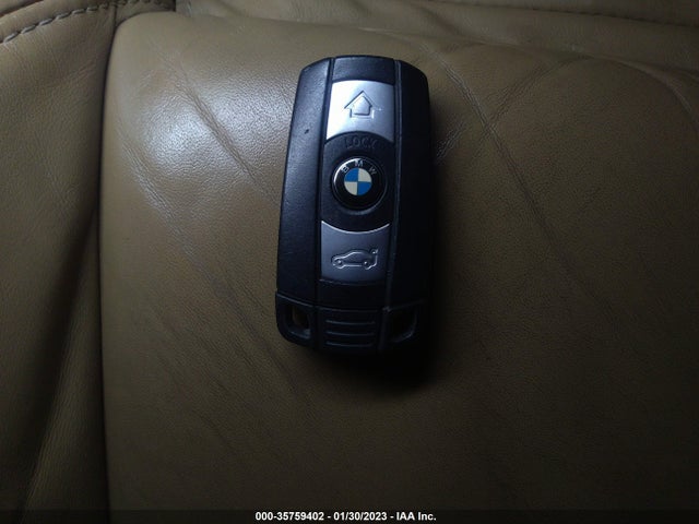 BMW 3 Series M3 2008 WBSWL935X8P330687 Image 3