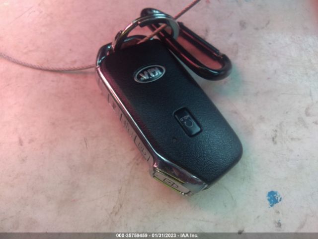 5XXG34J27MG036883 KIA K5 EX