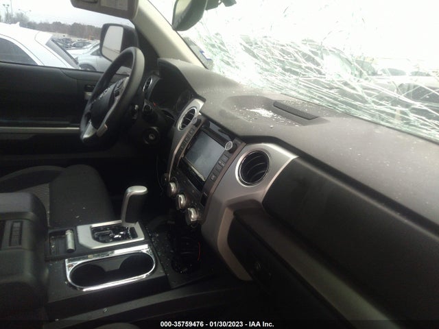 2017 Toyota Tundra, VIN: 5TFDW5F13HX589741