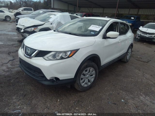 JN1BJ1CP3JW161660 Nissan Rogue Sport S