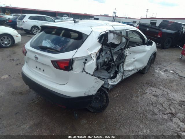 JN1BJ1CP3JW161660 Nissan Rogue Sport S