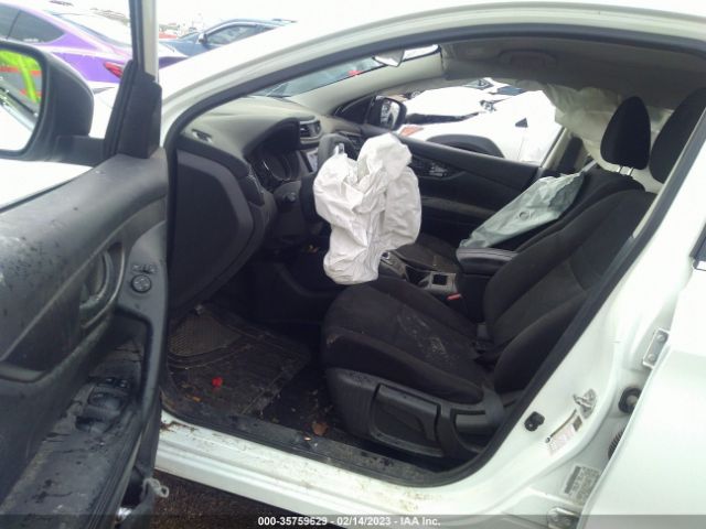 JN1BJ1CP3JW161660 Nissan Rogue Sport S