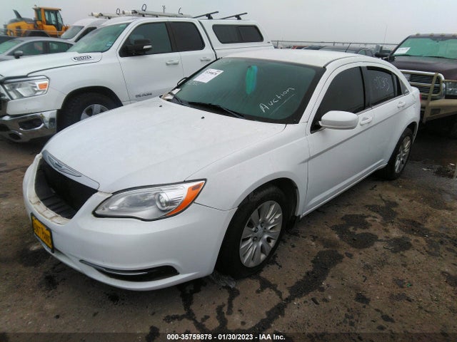 1C3CCBABXEN207283 Chrysler 200 LX