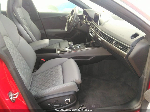 WAUC4CF57JA136477 Audi S5 SPORTBACK