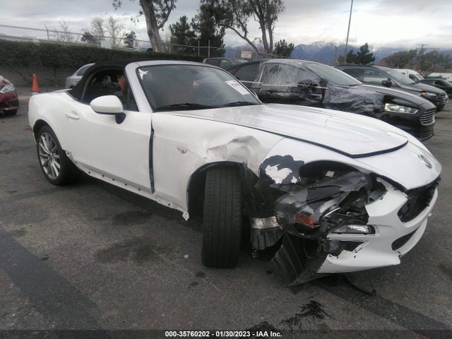 2017 Fiat 124 Spider, VIN: JC1NFAEK4H0107677