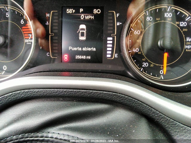 Jeep Cherokee Latitude Plus 2018 1C4PJLLB1JD604709 Image 8