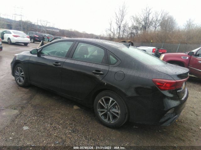 3KPF24AD5PE504865 KIA Forte Lxs