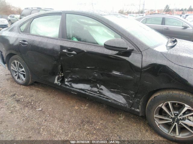 3KPF24AD5PE504865 KIA Forte Lxs