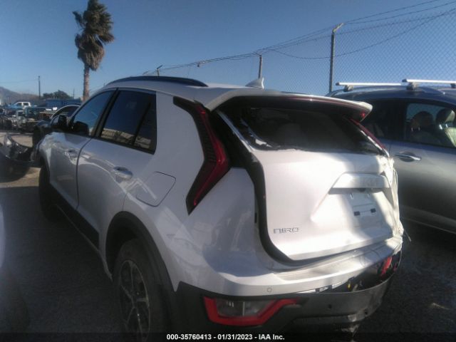 KNDCR3LE6P5057229 KIA NIRO EX