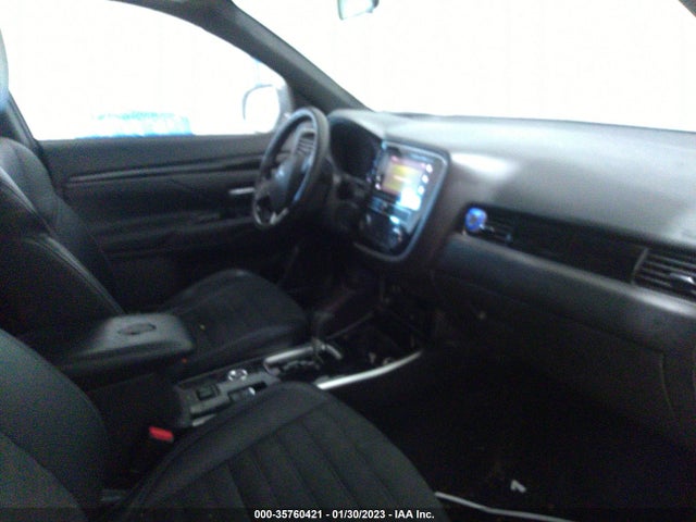 JA4AZ3A33KZ026878 Mitsubishi Outlander Es/se/sel/le