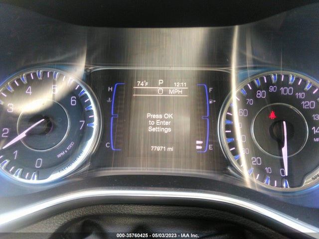 1C3CCCFB1GN186602 Chrysler 200 LX