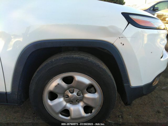 1C4PJLAB7GW265566 Jeep Cherokee Sport