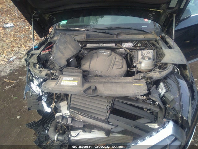 WA1BNAFY7J2149986 Audi Q5 Premium Plus