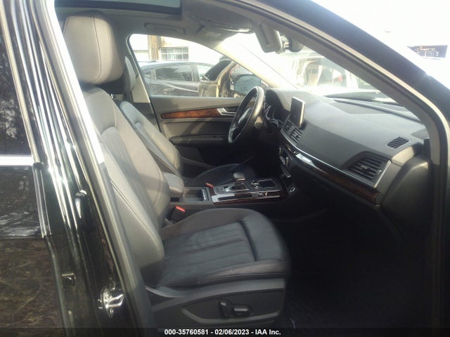 WA1BNAFY7J2149986 Audi Q5 Premium Plus