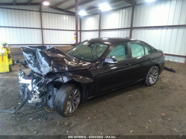 WBA8E1G5XGNT34235 BMW 3 Series 320i