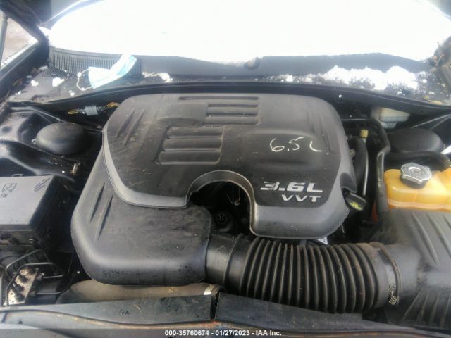 2C3CDXHG1EH189583 Dodge Charger Sxt