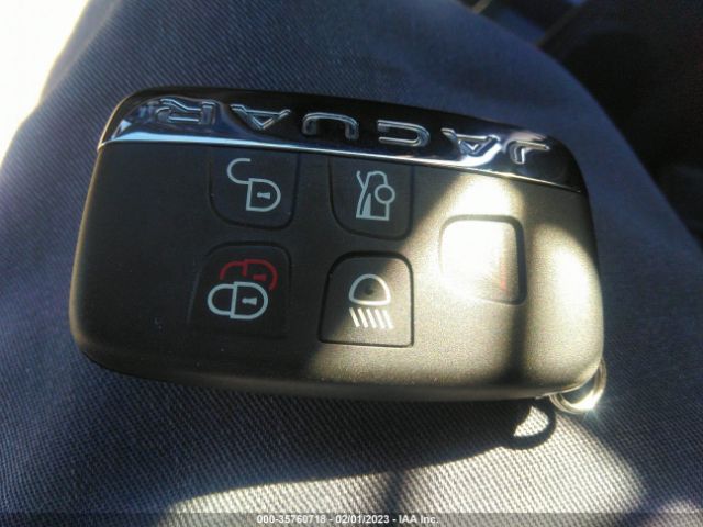 SAJWA6AT2G8K26203 Jaguar F-Type