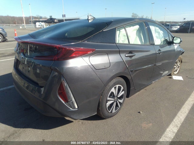 2017 Toyota Prius, VIN: JTDKARFP2H3021750