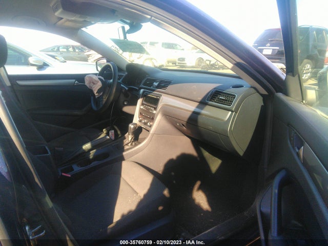 2013 VOLKSWAGEN PASSAT S VIN: 1VWAP7A39DC051709