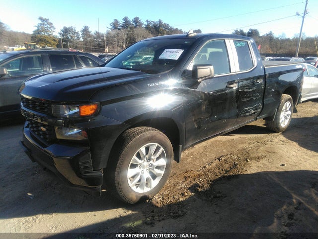 Chevrolet Silverado 1500 Custom 2020 1GCRYBEH6LZ224853 Image 2