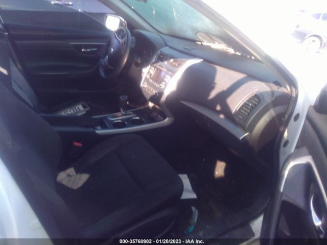 1N4AL3APXFN392558 Nissan Altima 2.5 S