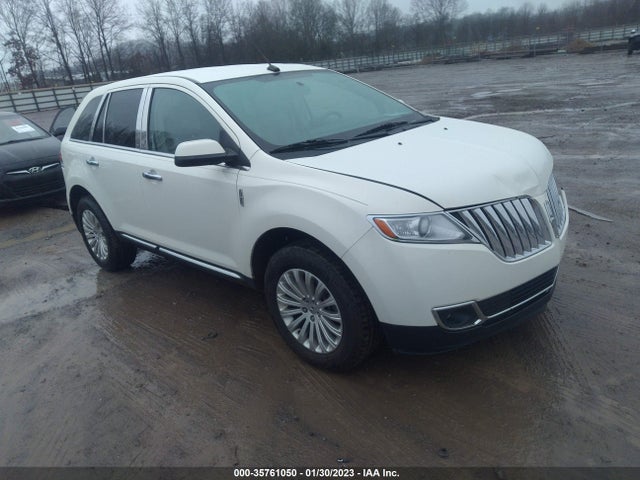 Lincoln MKX 2013 2LMDJ6JK6DBL44180 main image