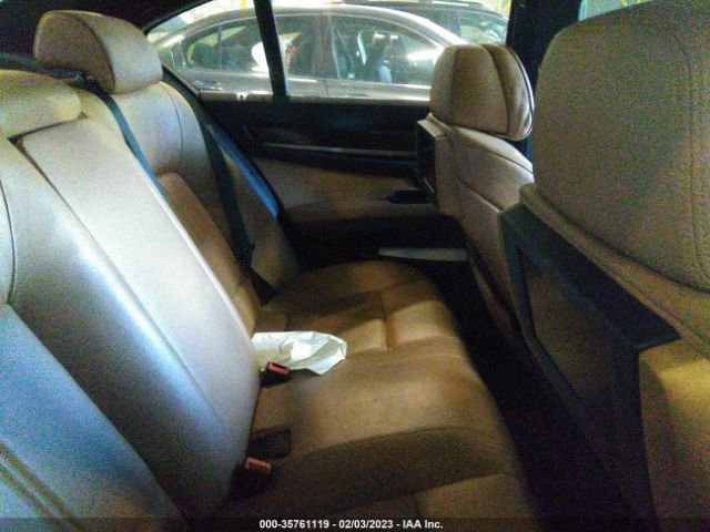 WBAKC6C57AC393860 BMW 7 Series