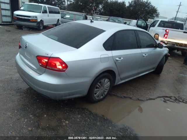 Volkswagen Passat 1.8t S 2015 1VWAT7A31FC099039 Image 6