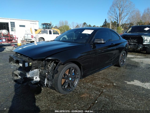 BMW 2 Series M235i 2016 WBA1J7C58GV360645 Image 2