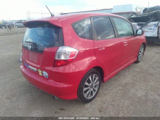 2013 HONDA FIT SPORT VIN: JHMGE8H53DC003783