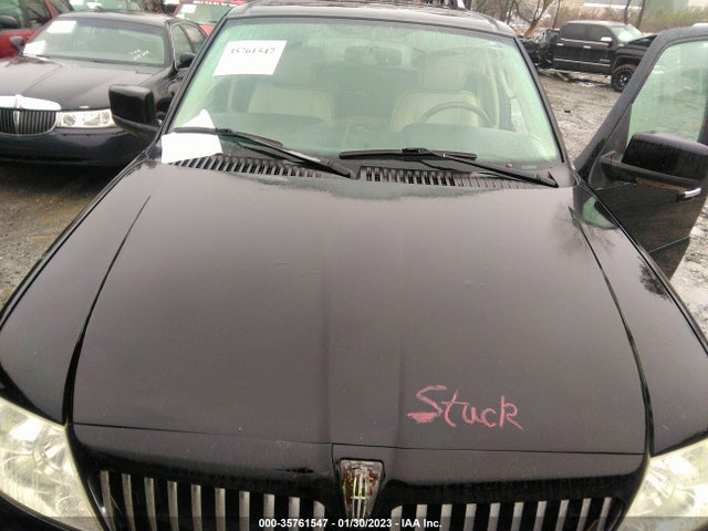 Lincoln Navigator 2006 5LMFU28586LJ07307 Image 11