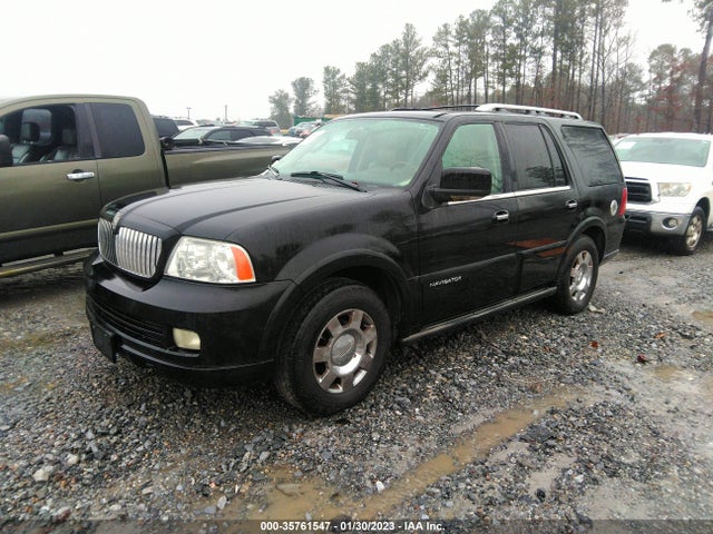 Lincoln Navigator 2006 5LMFU28586LJ07307 Image 2