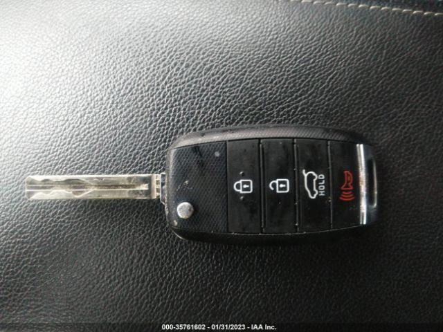 KNDPMCAC0L7805344 KIA Sportage Lx