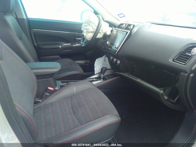 JA4APVAU3NU013219 Mitsubishi Outlander Sport Se