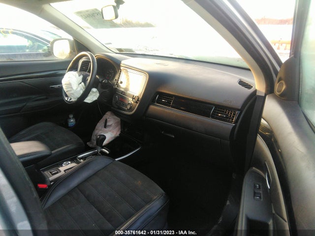 2019 Mitsubishi Outlander, VIN: JA4AZ3A32KZ041663