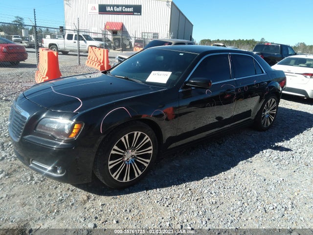 Chrysler 300 300s 2013 2C3CCABG5DH711722 Image 2