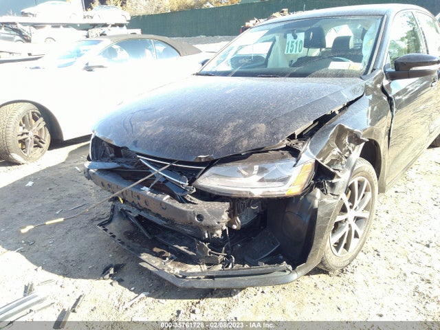 2018 Volkswagen Jetta, VIN: 3VWDB7AJ4JM205845