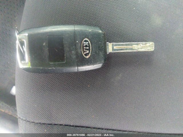 KNADM4A39G6558620 KIA RIO LX
