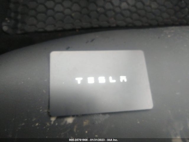 Tesla Model 3 Long Range 2018 5YJ3E1EB4JF072501 Image 3