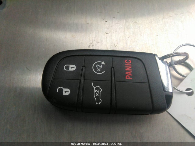 3C4NJCCB0JT358219 Jeep Compass Limited