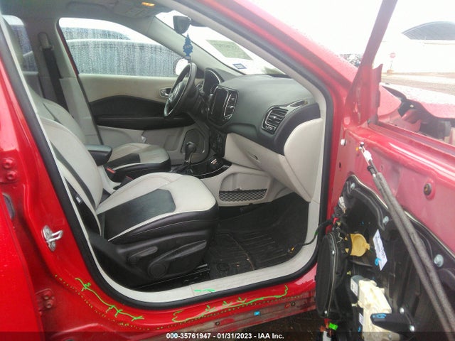 3C4NJCCB0JT358219 Jeep Compass Limited