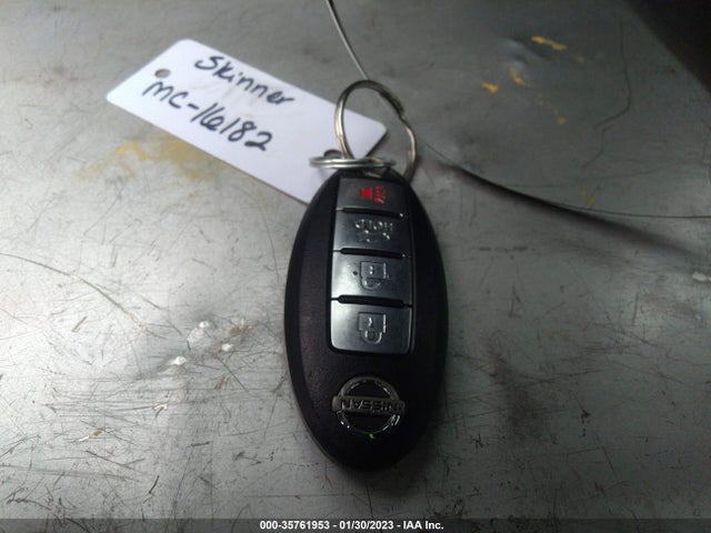 2015 NISSAN SENTRA SV VIN: 3N1AB7AP0FY243635