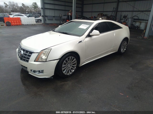 1G6DS1E33C0133928 Cadillac Cts Coupe Premium